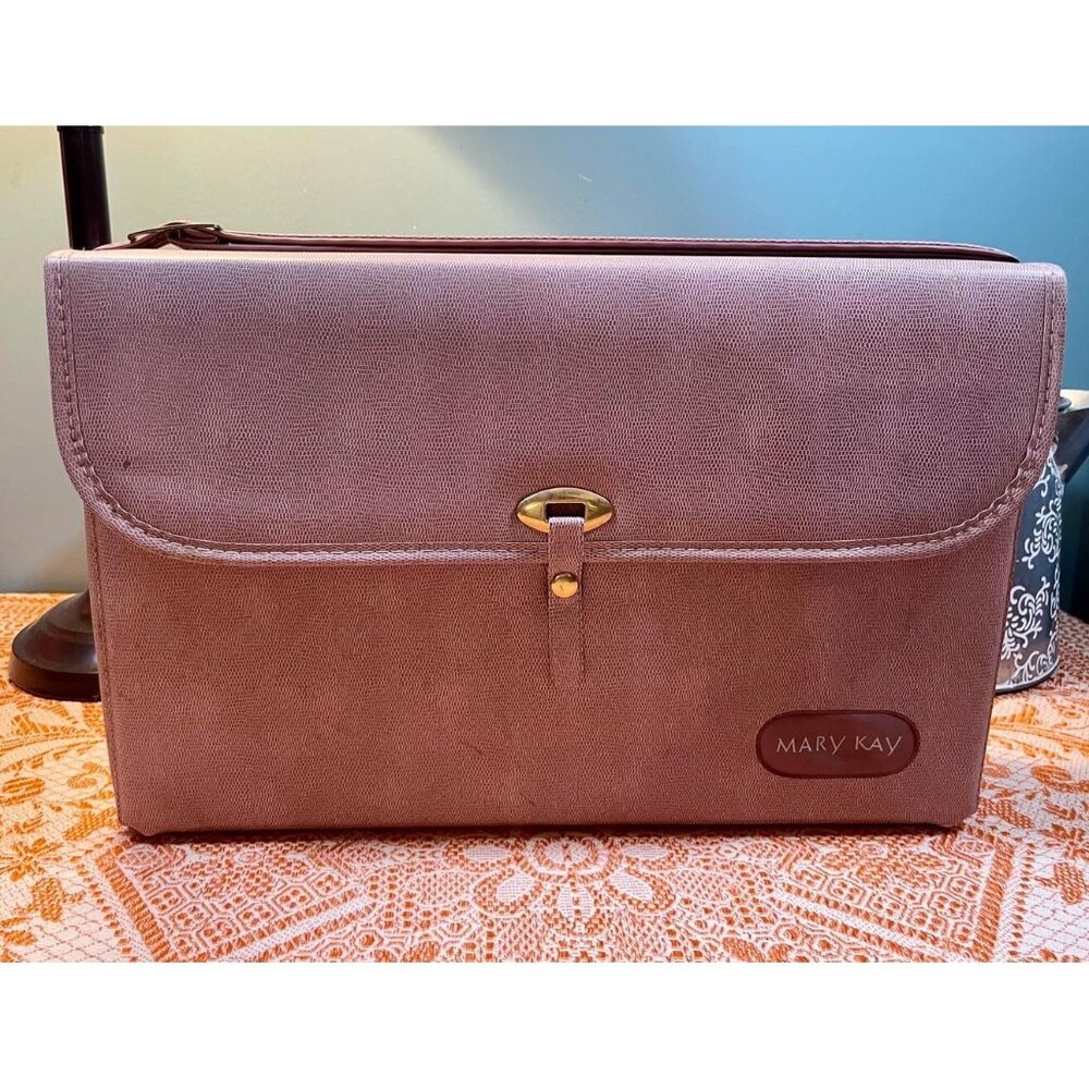 Vintage Mary Kay Makeup Consultant Sales Case Pink Fold Out Style Retro